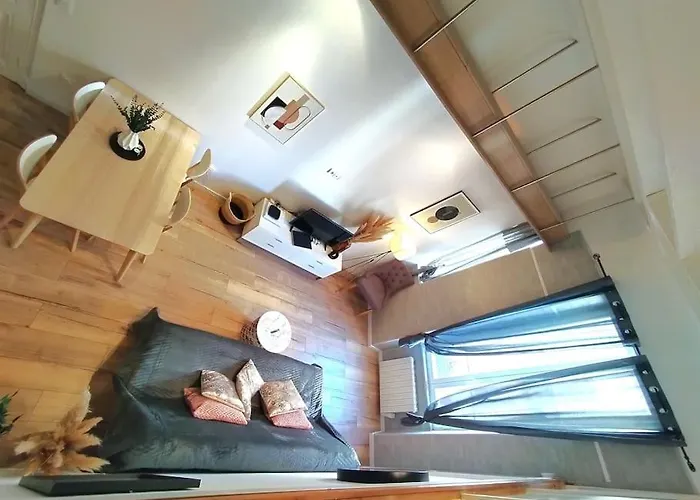 Apartmán New Bioves Citron Calme Clim Wifi Plage, Renove