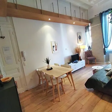 Appartement New Bioves Citron Calme Clim Wifi Plage, Renove Menton